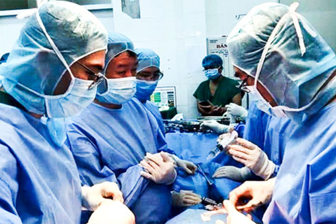 Khoa Ngoại cột sống, Bệnh viện Đa khoa tỉnh Khánh Hòa Triển khai nhiều kỹ thuật chuyên sâu