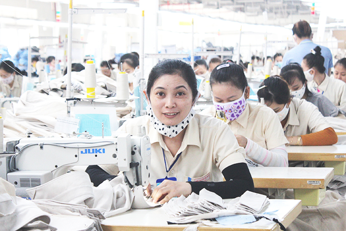 Tập trung nguồn lực hỗ trợ cho người lao động