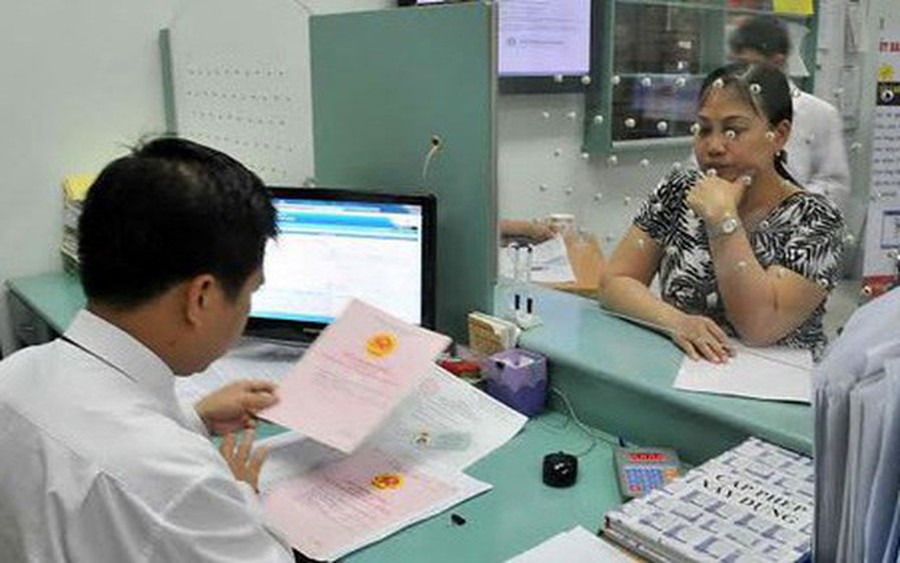 Từ 182028 Cán bộ, công chức cấp xã chưa đáp ứng đủ tiêu chuẩn thì nghỉ hưu hoặc tinh giản biên chế
